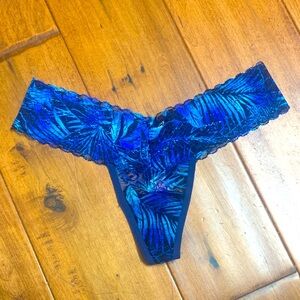 New! Pink Victoria’s Secret extra low rise lace thong in Blue Black Size Small